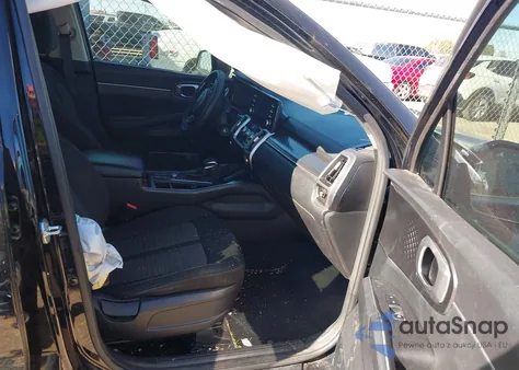 2022 Kia Sorento Lx z USA, uszkodzony, nr VIN 5XYRG4LC5NG092157